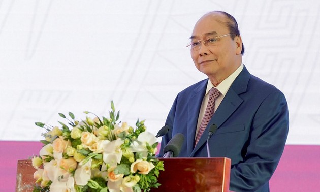 PM Vietnam, Nguyen Xuan Phuc: Portal Jasa Publik Nasional Memainkan Peranan yang Sangat Penting dalam Membangun E-Government