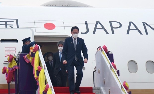 PM Jepang Lakukan Kunjungan Resmi di Thailand