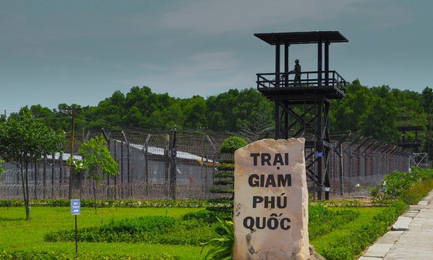 Mengiktisarkan Surat Pendengar dan Perkenalkan Penjara Phu Quoc