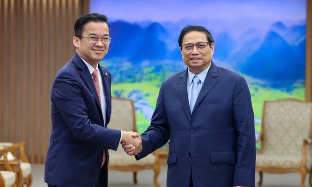 PM Vietnam, Pham Minh Chinh Menerima Presiden Korporasi Energi “Super Energy” dari Thailand