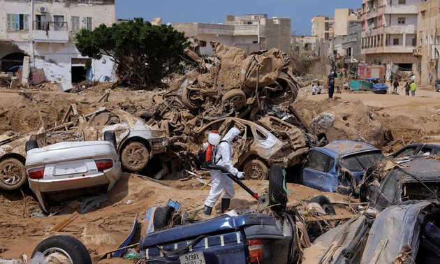 Banjir di Libya: PBB Memperingatkan Bahaya Merebaknya Wabah Penyakit di Kota Derna