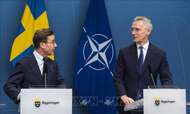 Turki Sahkan Surat Permintaan Swedia untuk Bergabung dalam NATO
