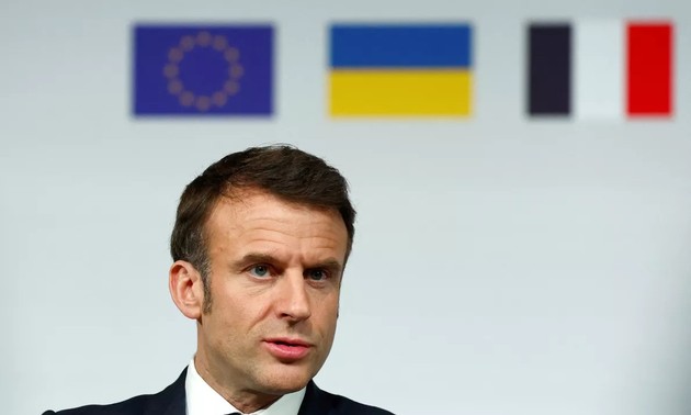 Presiden Prancis untuk Pertama Kalinya Menyinggung Kemungkinan Barat Mengerahkan Pasukannya ke Ukraina