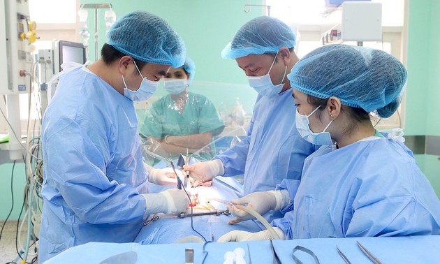Melanjutkan Prestasi tentang Pencangkokan Organ di Vietnam