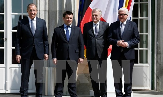 Germany seeks four-way talks on Ukraine conflict 