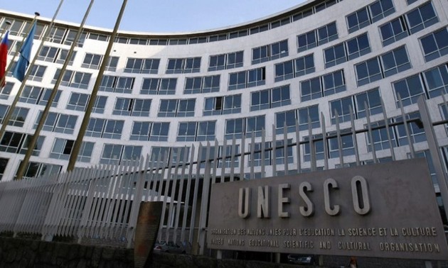 France, Qatar neck-and-neck for UNESCO chief