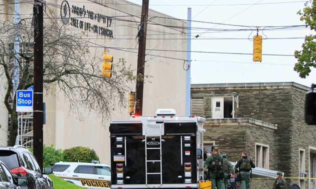 World leaders condemn anti-Semitic attack in Pittsburgh