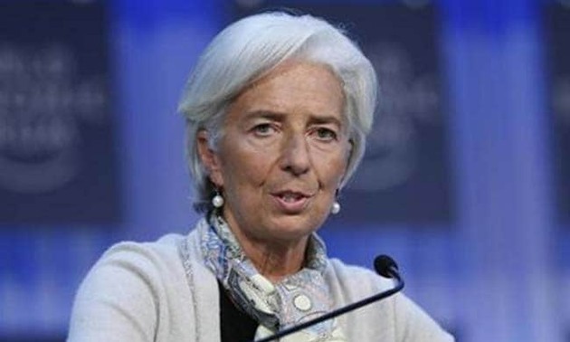 IMF: Global economy is at delicate juncture