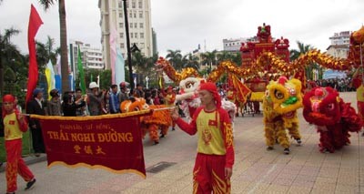 Уличный праздник в рамках Фестиваля Хюэ - 2012