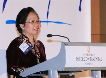 Вице-президент СРВ присутствовала на открытии Глобального саммита женщин