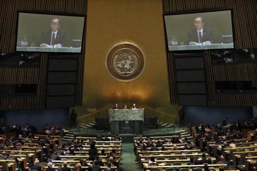 Генассамблея ООН призвала уважать международное право