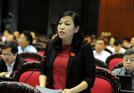 Вьетнамские депутаты продолжают обсуждать борьбу с коррупцией и преступностью