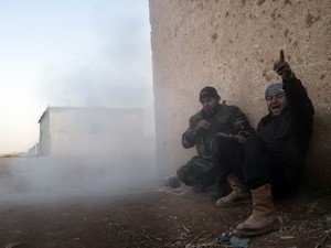 Сирийская оппозиция отложила формирование теневого правительства