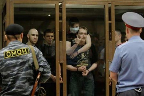 В России прошёл судебный процесс над скинхедами, обвиняемыми в нападении на вьетнамца