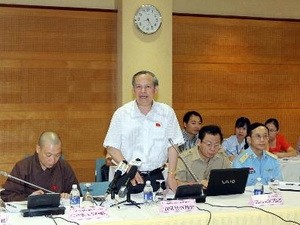 Вьетнамские депутаты обсуждали внесение поправок в Закон о предприятиях
