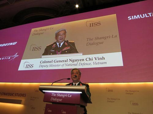 Замминистра обороны СРВ Нгуен Чи Винь выступил с речью на 12-м диалоге «Шангри-Ла»