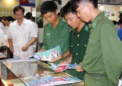 В провинции Хатинь открылась выставка, посвященная островам Чыонгша и Хоангша