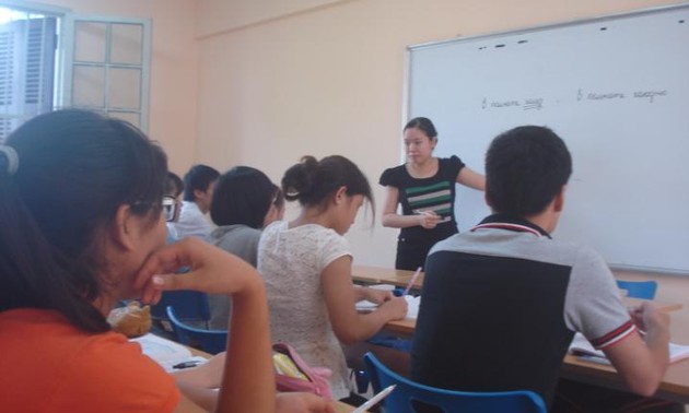 Посещение урока по русскому языку в Ханойском университете