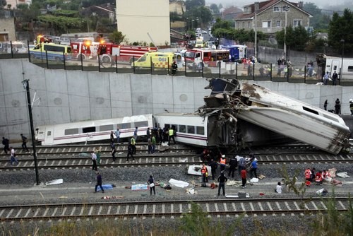 Испания объявила причины железнодорожной аварии