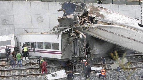 В Испании почтили жертв железнодорожной аварии