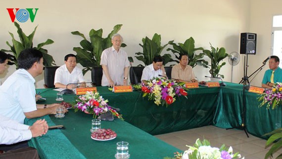 Рабочая поездка генерального секретаря ЦК КПВ Нгуен Фу Чонга в провинцию Бакнинь