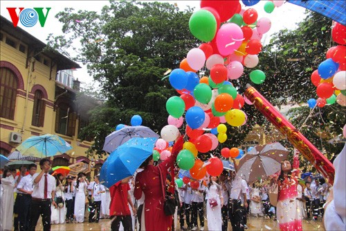 Во Вьетнаме начинается новый 2013-2014 учебный год
