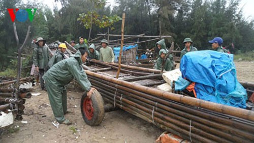 В Центральном Вьетнаме активизируется подготовка к борьбе с тайфуном