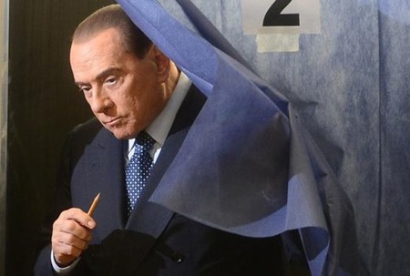 Миланский суд запретил Берлускони занимать госдолжности