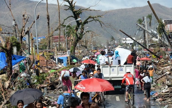 Международное сообщество проявляет солидарность в ликвидации последствий тайфуна «Хайян»
