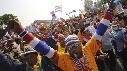 В Таиланде уже 17-й день продолжается политический кризис