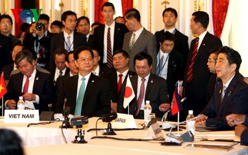 Премьер-министр Вьетнама принял участие в 7-м саммите "Меконг-Япония"