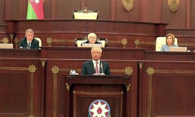 Вице-спикер парламента СРВ принял участие в праздновании 100-летия со дня образования парламента Азербайджана