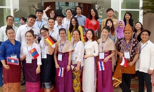 Особая солидарность между Вьетнамом и Лаосом надёжно укрепляется 