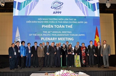 Главные вехи во внешнеполитической деятельности Национального собрания Вьетнама в 2018 году