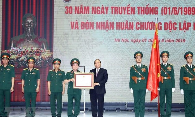Премьер-министр Вьетнама принял участие в церемонии празднования 30-летия со дня создания корпорации Viettel
