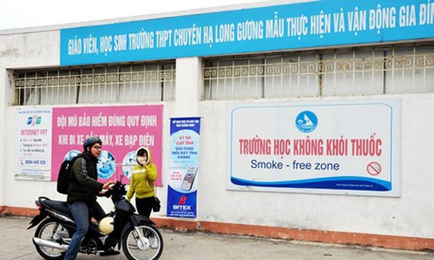 Халонг – туристический город без табачного дыма