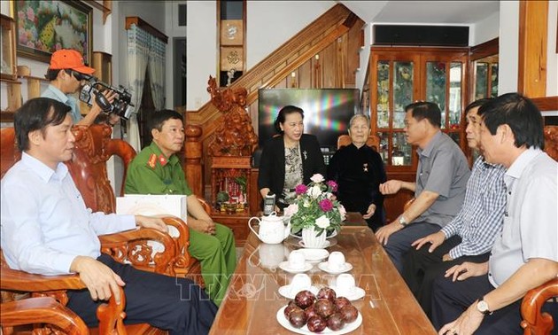 Председатель Национального собрания Вьетнама совершила рабочую поездку в провинцию Фуйен
