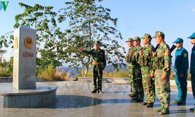 Памятный знак «Три границы» - символ взаимодоверия и солидарности между народами Вьетнама, Лаоса и Камбоджи