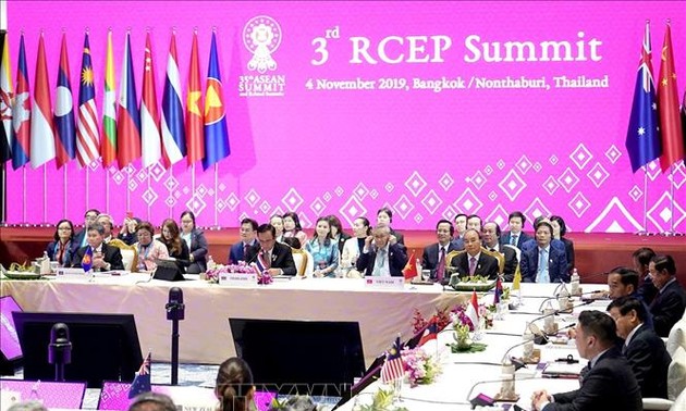 Стороны обязались подписать Соглашение о Региональном всеобъемлющем экономическом партнерстве (RCEP) в 2020 году