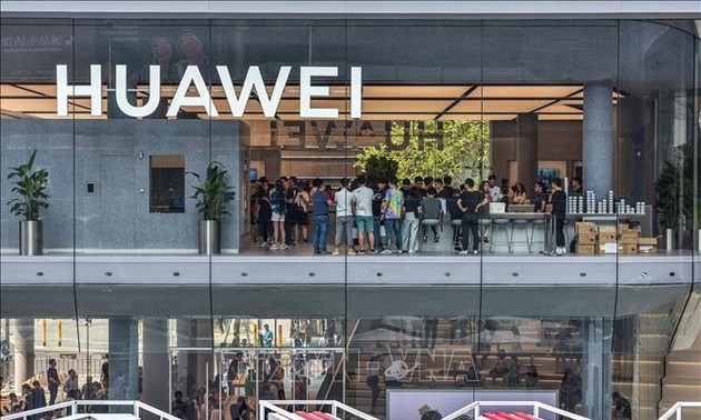 Китай призвал США прекратить преследование Huawei