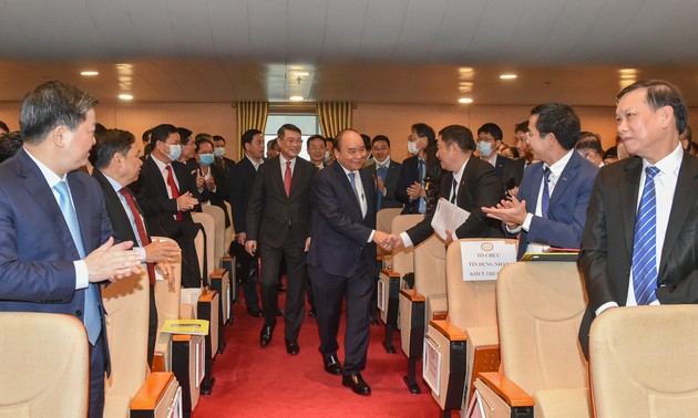 Нгуен Суан Фук принял участие в Конференции по определению задач банковской отрасли на 2021 г.