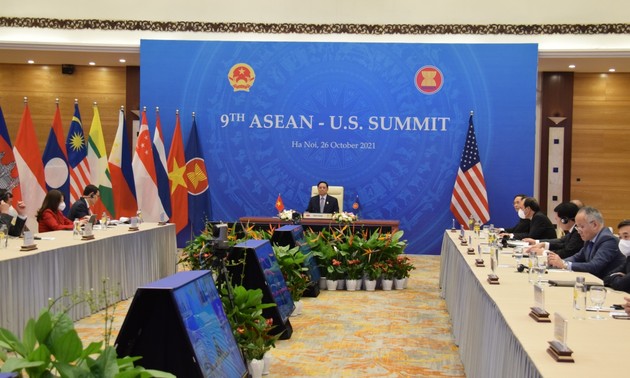 Премьер-министр Фам Минь Тинь предложил активизировать отношения между АСЕАН и США по трём направлениям