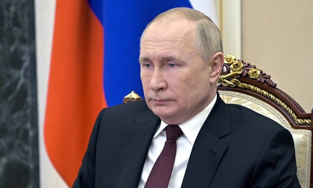 Путин обсудил с Джонсоном вопрос Украины и гарантии безопасности