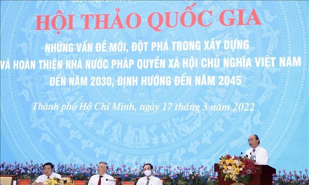 Нгуен Суан Фук: Вьетнам полон решимости построить социалистическое правовое государство, принадлежащее народу, созданное народом и работающее на благо  народа