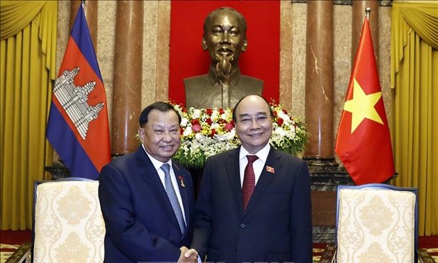 Развитие тесных отношений добрососедства и дружбы между Вьетнамом и Камбоджей