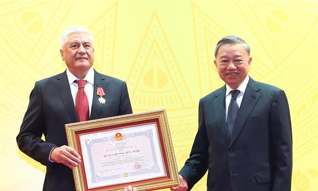 Министр внутренних дел Российской Федерации награжден орденом дружбы