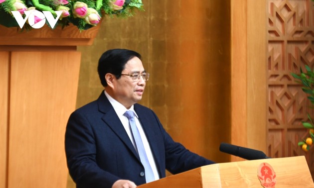 Фам Минь Тинь: Необходимо достичь поставленных целей экономического роста наряду со стабилизацией макроэкономики и сдерживанием инфляции