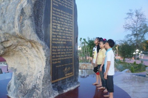 Nhiều hoạt động kỷ niệm ngày Nam Kỳ khởi nghĩa và ngày sinh Thủ tướng Võ Văn Kiệt 