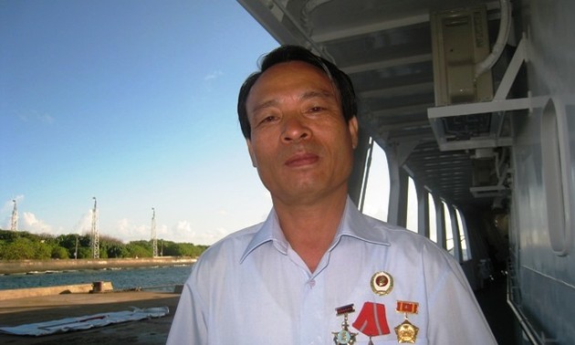 Cựu chiến binh Trần Hữu Quê: Đến với Trường Sa - Chuyến đi gắn kết những người Việt 