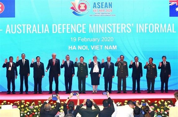 Việt Nam tích cực đóng góp nhiều sáng kiến cho tiến trình hợp tác quốc phòng ASEAN